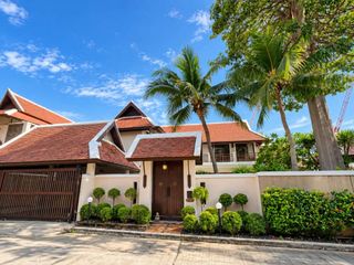 For sale 5 bedrooms villa in Bang Lamung, Chonburi