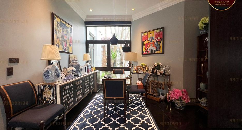 For sale 6 bedrooms house in Khlong Toei, Bangkok
