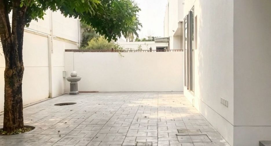 À vendre 4 chambres maison à Bang Phli, Samut Prakan
