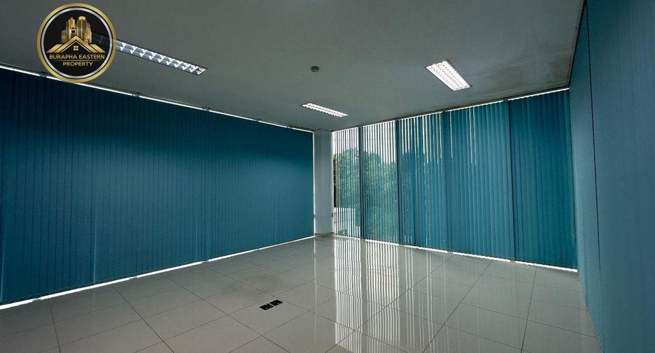 Terreno en venta en Si Racha, Chonburi