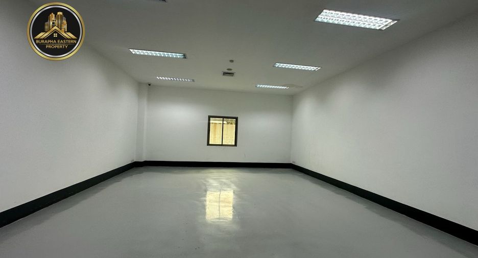 Terreno en venta en Si Racha, Chonburi