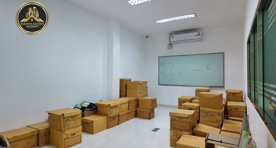 Terreno en venta en Si Racha, Chonburi