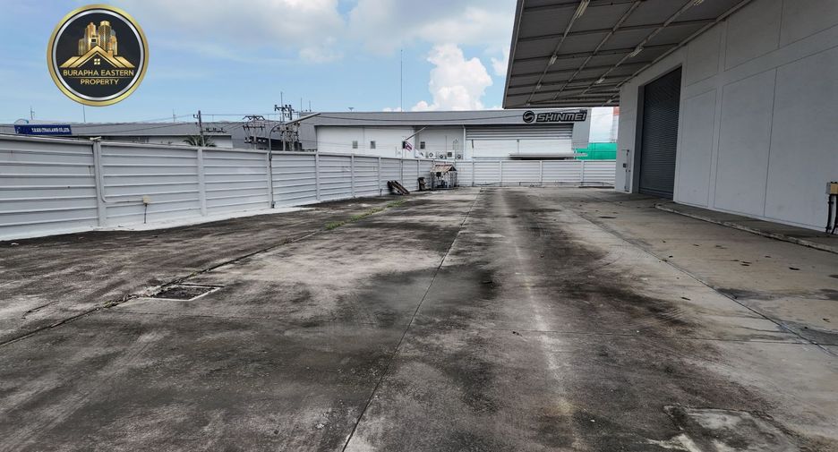 Terreno en venta en Si Racha, Chonburi