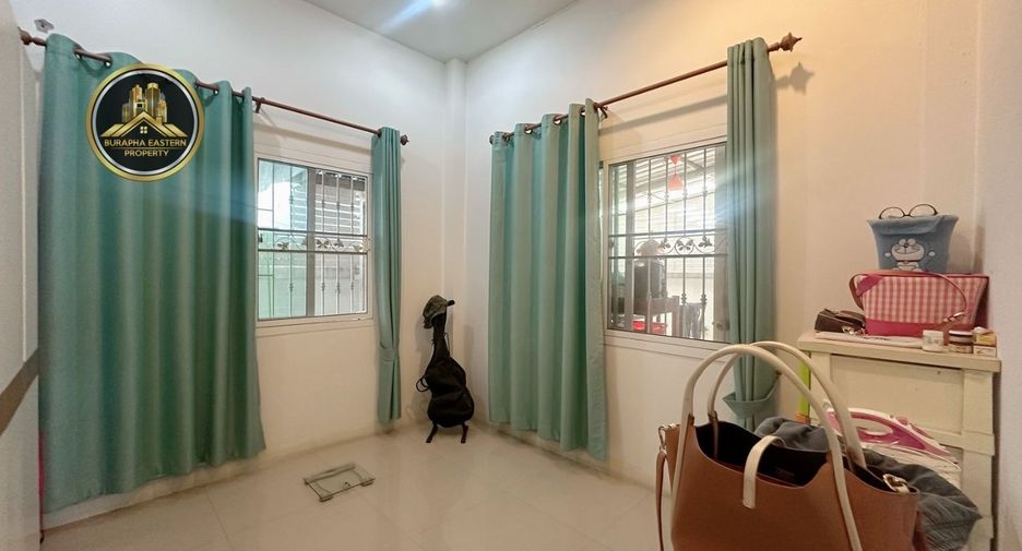 Casa en venta de 3 habitaciones en Ban Bueng, Chonburi