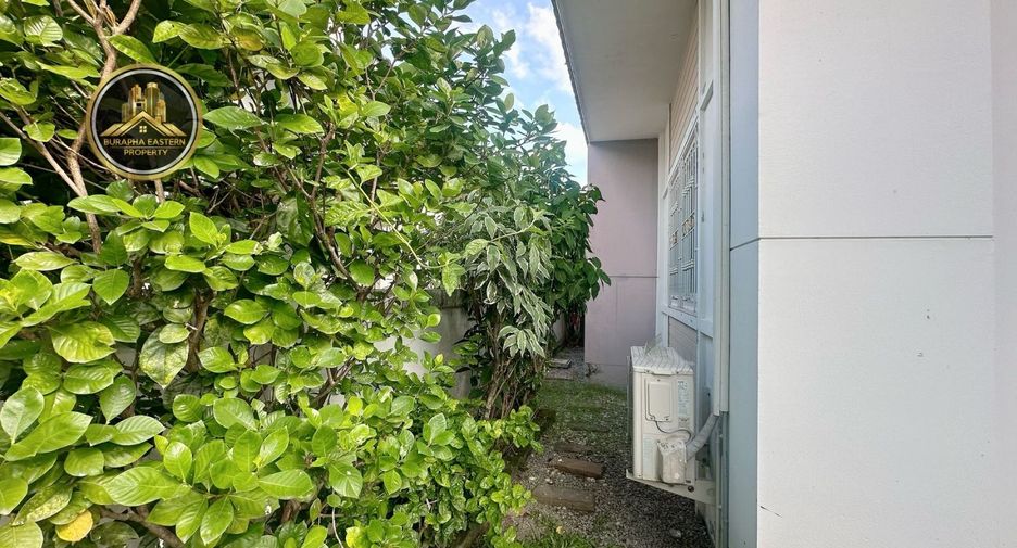 Casa en venta de 3 habitaciones en Ban Bueng, Chonburi