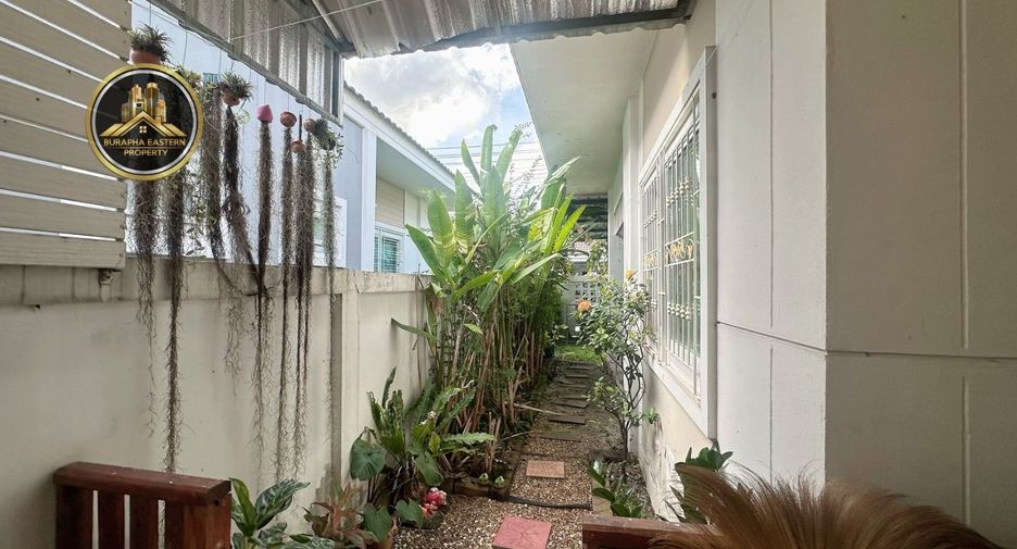 Casa en venta de 3 habitaciones en Ban Bueng, Chonburi