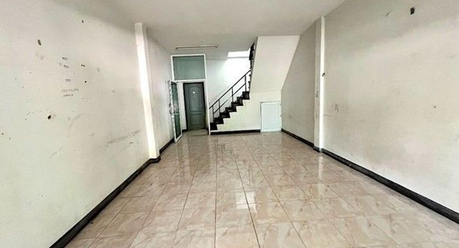 Local comercial en venta de 1 habitaciones en Mueang Maha Sarakham, Maha Sarakham