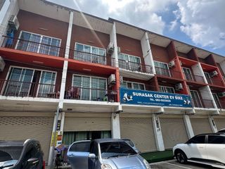 For sale 5 bedrooms retail Space in Si Racha, Chonburi