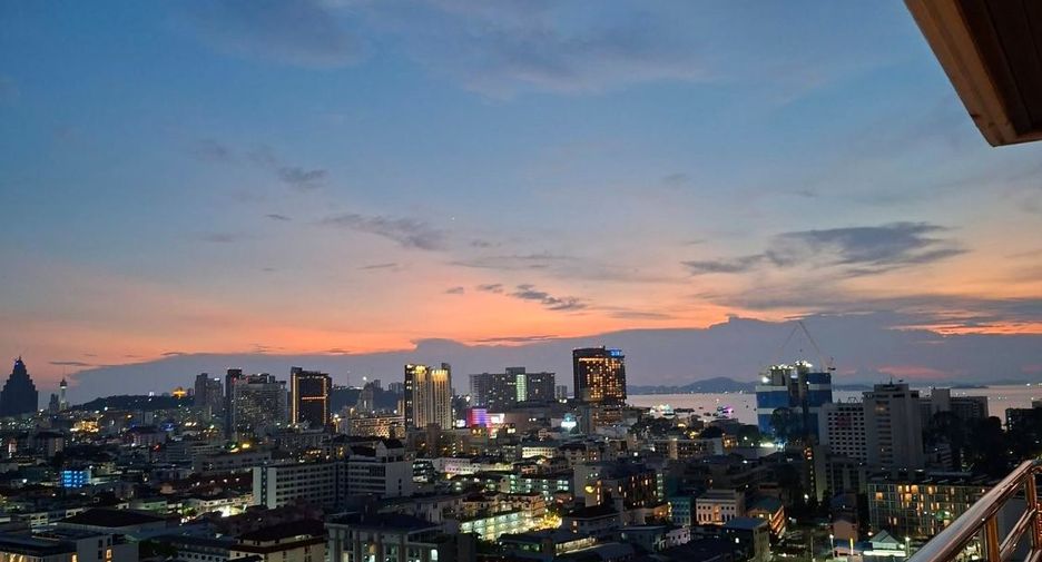 Condo en venta de 2 habitaciones en Bang Lamung, Chonburi