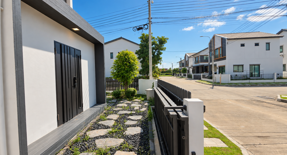 Haus zum Kauf mit 3 Zimmer in Bang Sao Thong, Samut Prakan