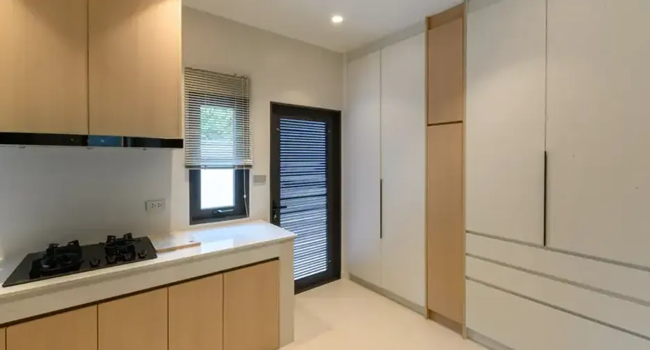 Villa en venta de 4 habitaciones en Hang Dong, Chiang Mai