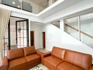 Villa en venta de 4 habitaciones en Hang Dong, Chiang Mai