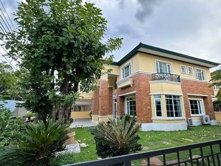For rent 5 bedrooms house in Prawet, Bangkok