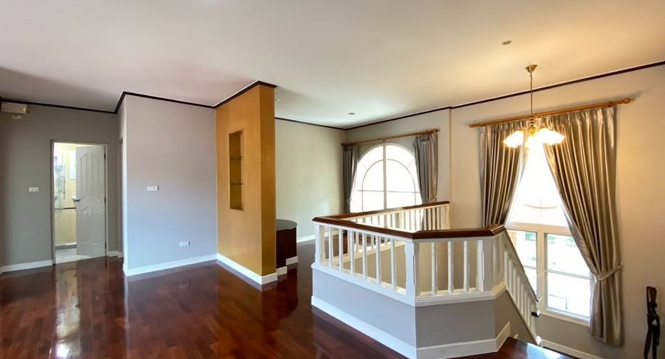 For rent 5 bedrooms house in Prawet, Bangkok