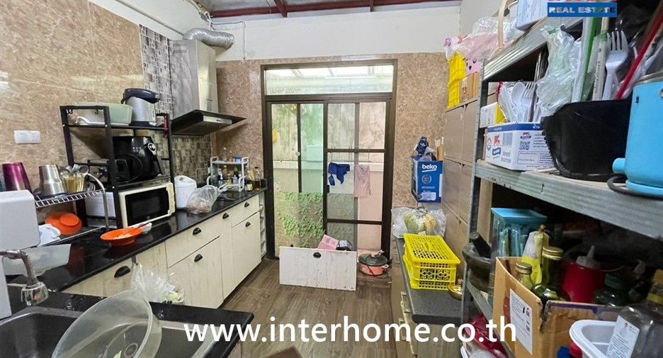 Reihenhaus zum Kauf mit 3 Zimmer in Lak Si, Bangkok