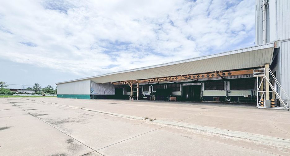 For sale warehouse in Kabin Buri, Prachin Buri