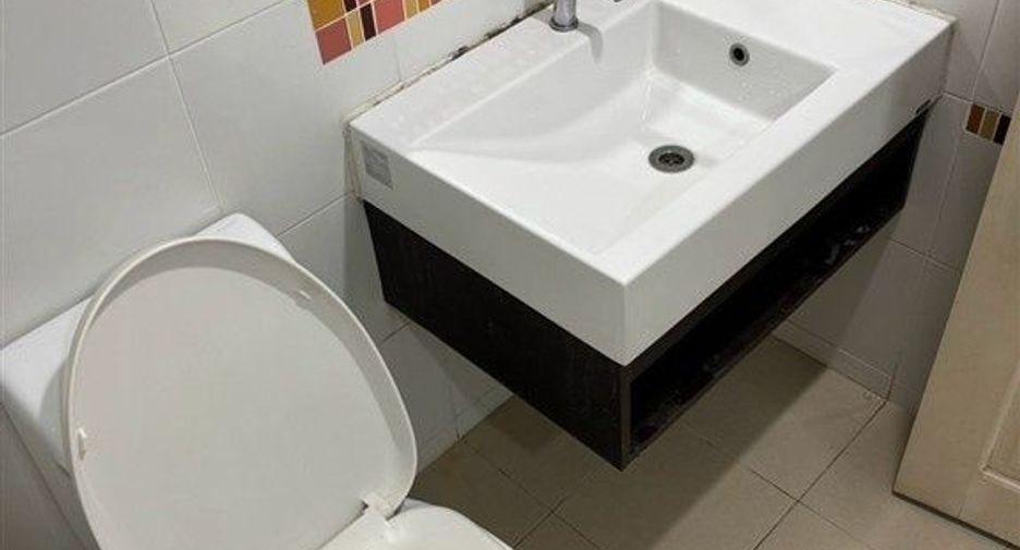 For sale 1 bed condo in Lak Si, Bangkok