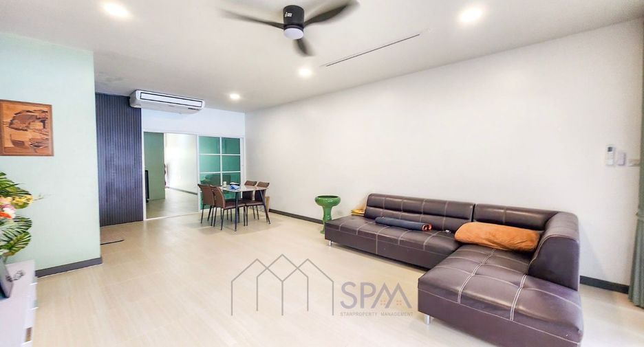 For rent 4 bedrooms townhouse in Hua Hin, Prachuap Khiri Khan