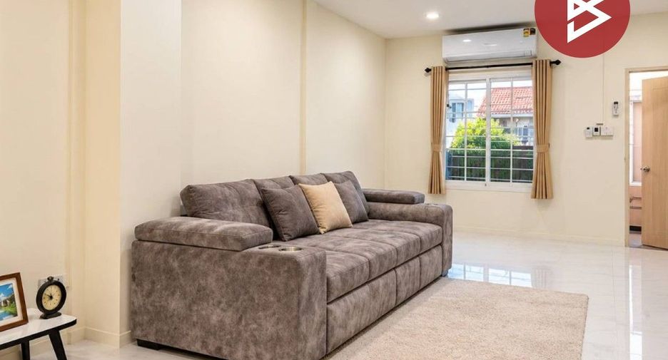 For sale 2 bedrooms townhouse in Bang Bo, Samut Prakan