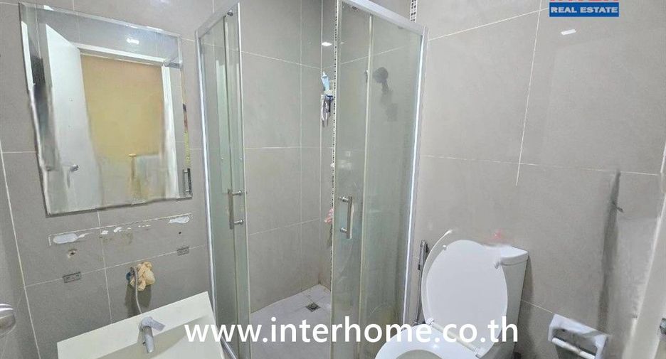 For sale 3 bedrooms townhouse in Lam Luk Ka, Pathum Thani