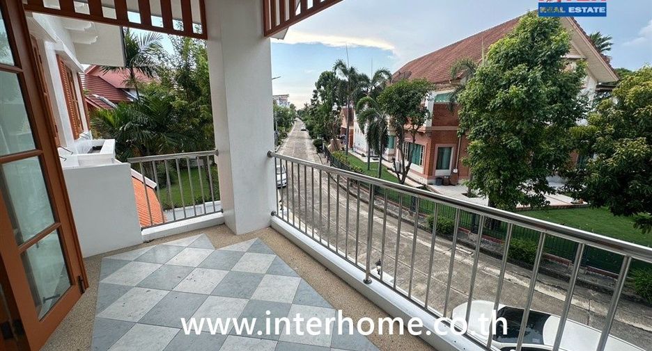 For sale 3 bedrooms house in Bang Phli, Samut Prakan