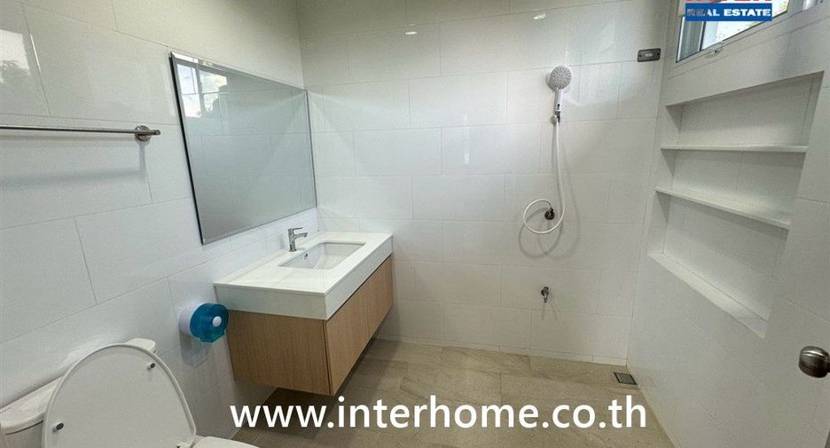 For sale 3 bedrooms house in Bang Phli, Samut Prakan