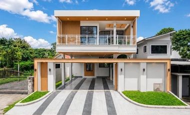 Casa en venta de 4 habitaciones en Mueang Chiang Mai, Chiang Mai