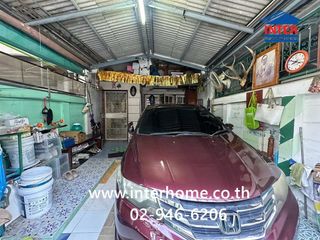 Casa adosada en venta de 4 habitaciones en Bang Na, Bangkok