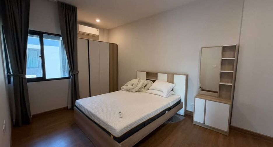 For rent 4 bedrooms house in Prawet, Bangkok