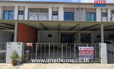 For sale 4 bedrooms townhouse in Mueang Samut Sakhon, Samut Sakhon
