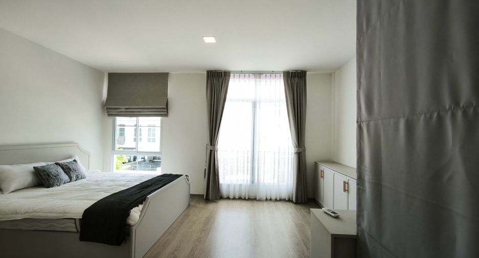 Reihenhaus zur Miete mit 2 Zimmer in Prawet, Bangkok