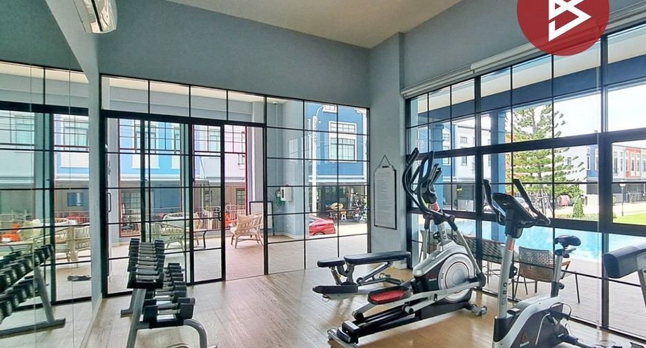 Casa adosada en venta de 4 habitaciones en Bang Kruai, Nonthaburi