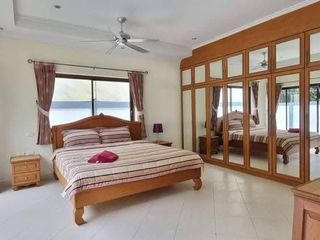 À louer 5 chambres villa à Bang Lamung, Chonburi