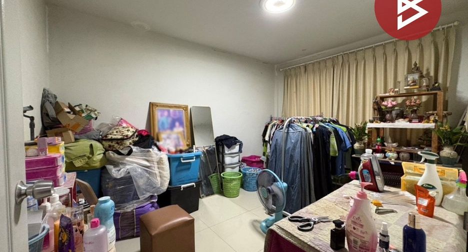 出售 3 卧室 联排别墅 在 Mueang Samut Prakan, Samut Prakan