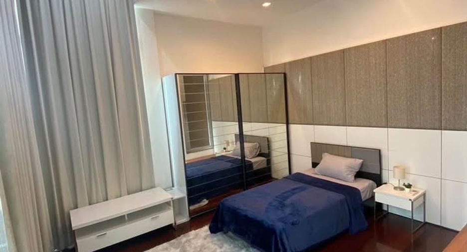 Casa en alquiler de 4 habitaciones en Bang Sao Thong, Samut Prakan