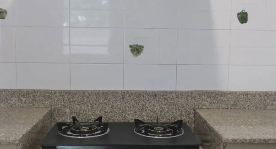 For rent 4 bedrooms house in Mueang Chiang Mai, Chiang Mai