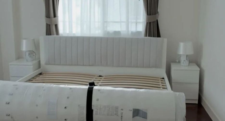 For rent 4 bedrooms house in Mueang Chiang Mai, Chiang Mai