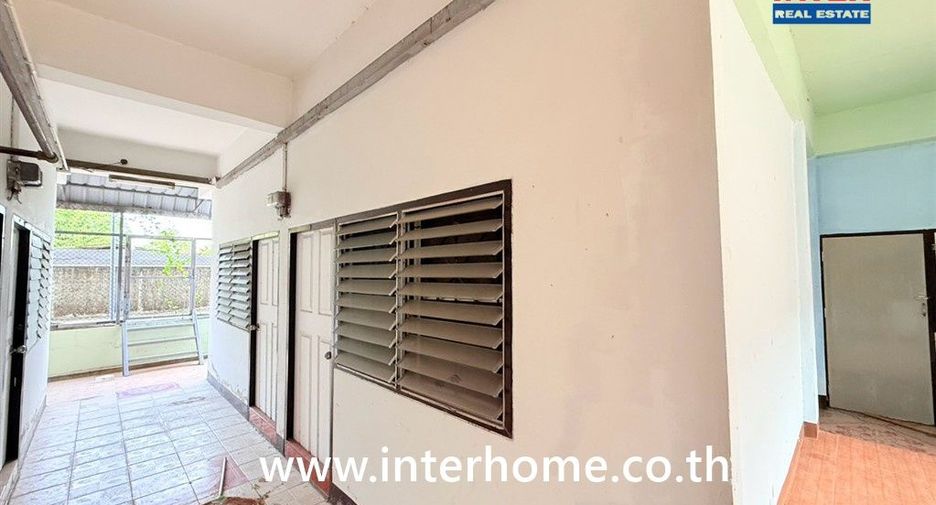 For sale 14 ベッドルーム apartment in Krathum Baen, Samut Sakhon