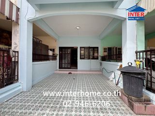 For sale 2 bedrooms townhouse in Don Mueang, Bangkok