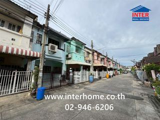For sale 2 bedrooms townhouse in Don Mueang, Bangkok