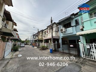 For sale 2 bedrooms townhouse in Don Mueang, Bangkok