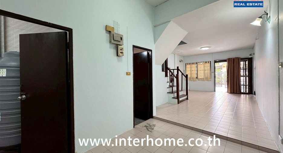For sale 2 bedrooms townhouse in Don Mueang, Bangkok