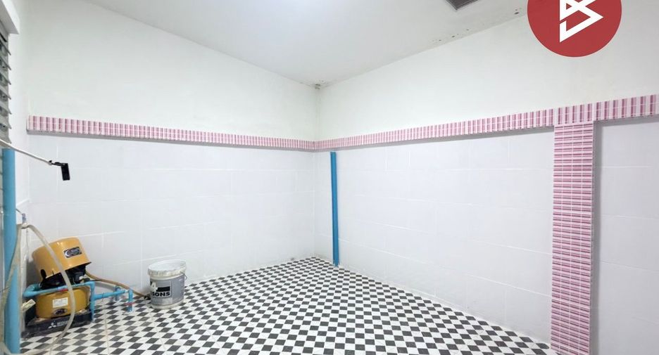For sale 2 bedrooms retail Space in Mueang Chon Buri, Chonburi