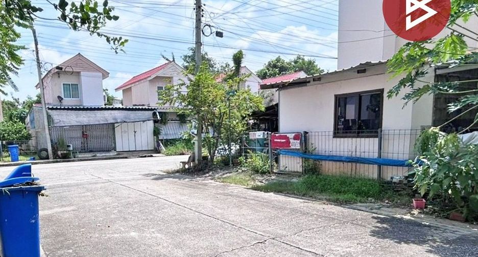 For sale 2 ベッドルーム house in Mueang Lop Buri, Lopburi