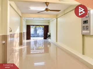 Local comercial en venta de 3 habitaciones en Bangkok Yai, Bangkok