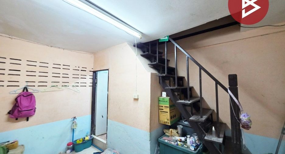 Продажа 12 спальни торговое помещение в Mueang Samut Prakan, Самутпракан