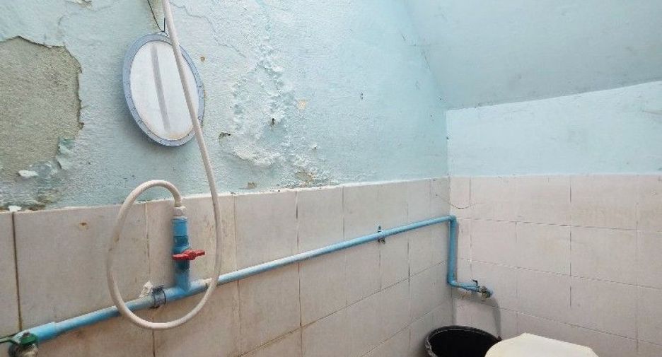 Продажа 12 спальни торговое помещение в Mueang Samut Prakan, Самутпракан