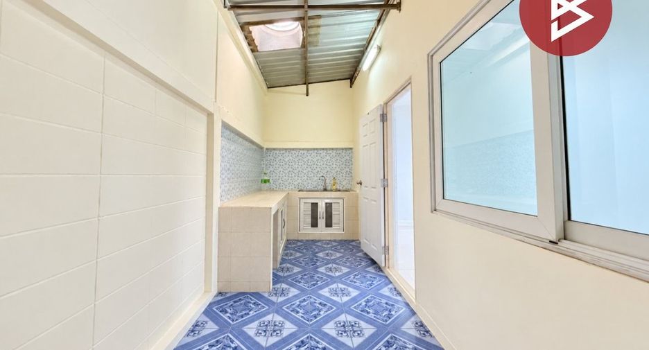 Casa adosada en venta de 4 habitaciones en Mueang Samut Sakhon, Samut Sakhon