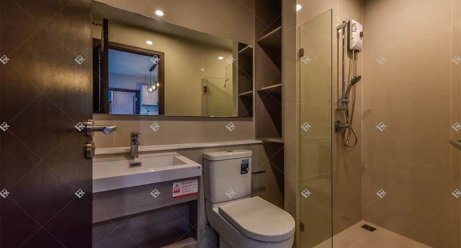 Condo en alquiler de 2 habitaciones en Phaya Thai, Bangkok