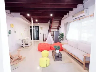 For rent 3 bedrooms house in Din Daeng, Bangkok
